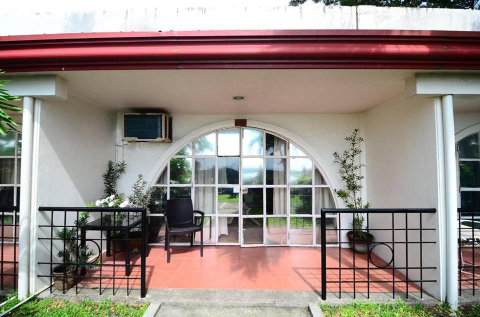 Palmas Del Mar Hotel Bacolod Bagian luar foto