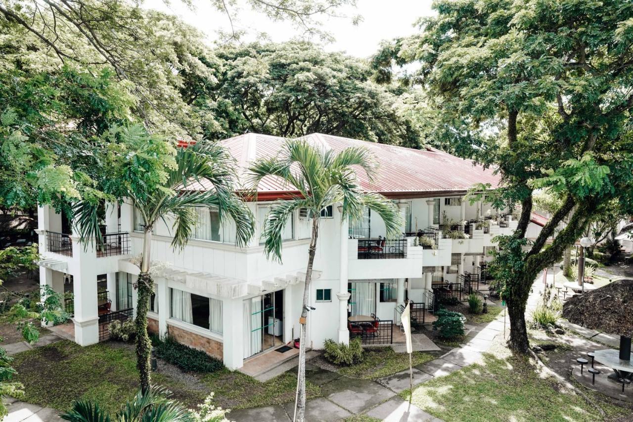 Palmas Del Mar Hotel Bacolod Bagian luar foto