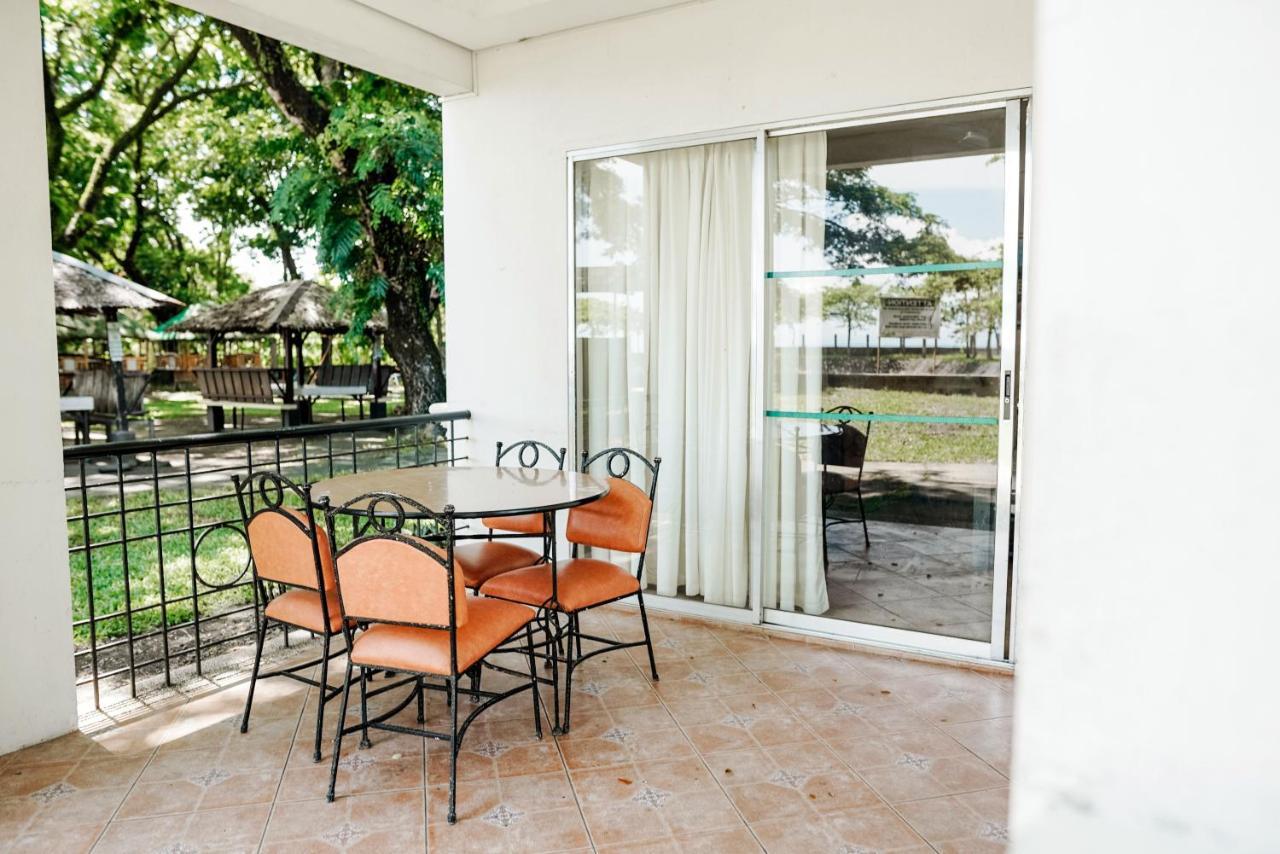 Palmas Del Mar Hotel Bacolod Bagian luar foto