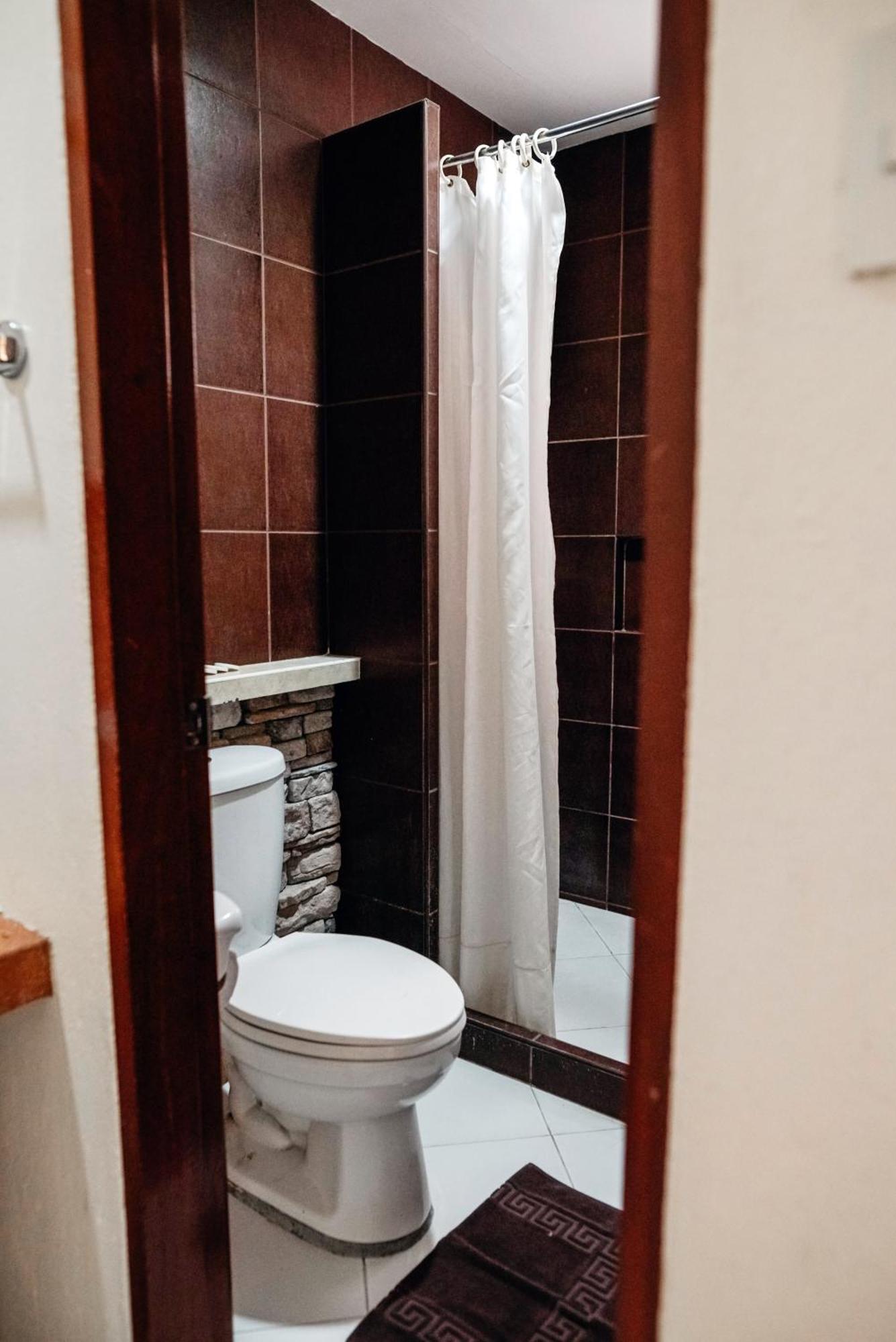 Palmas Del Mar Hotel Bacolod Bagian luar foto